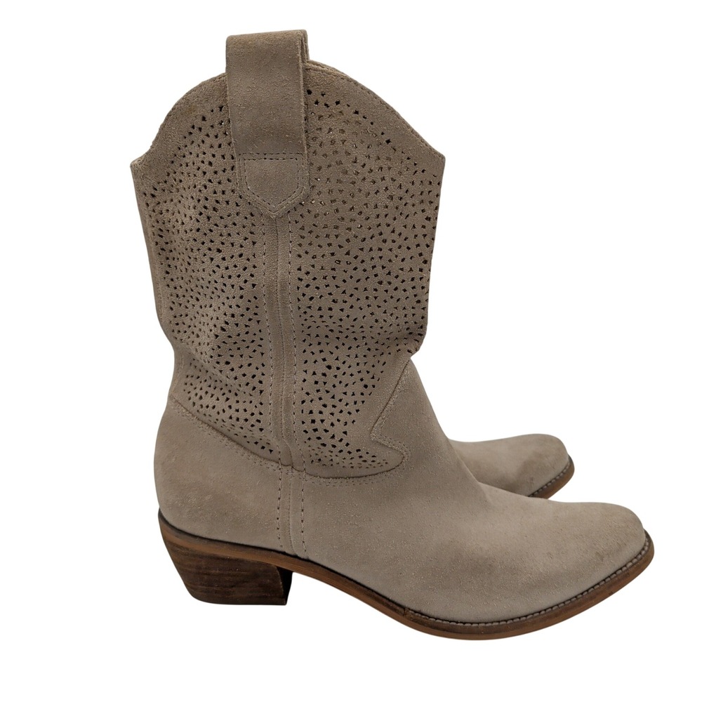 BCBGeneration Bastille Taupe Suede Perforated Western Boots Womens 7.5B 37.5